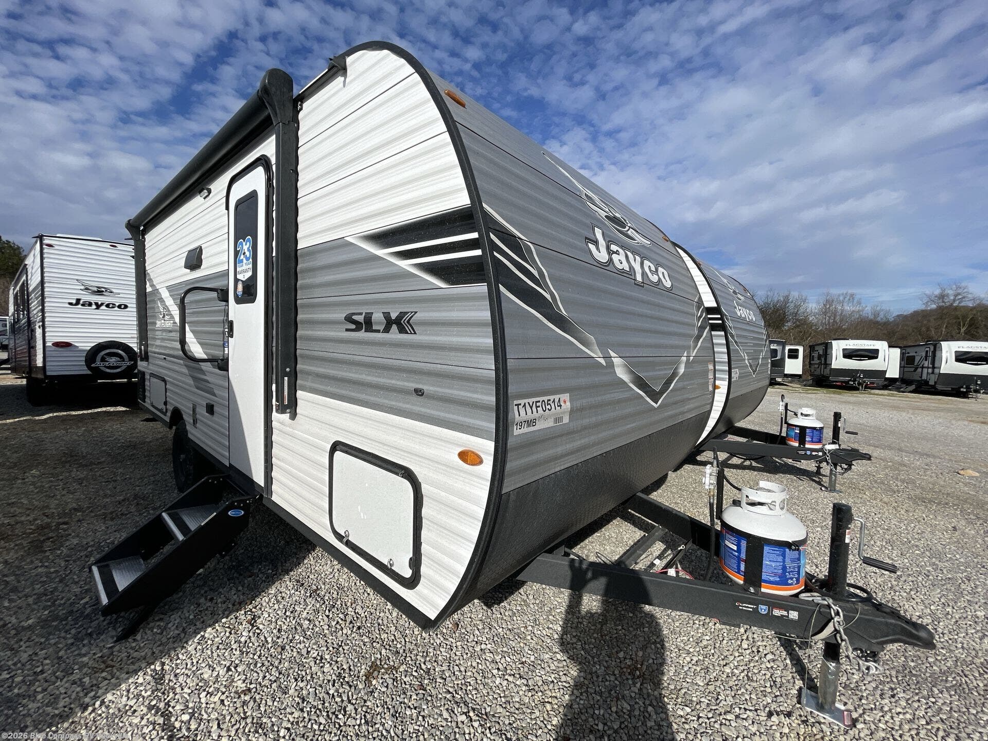 New 2026 Jayco Jay Flight SLX 197MB available in Louisville, Tennessee
