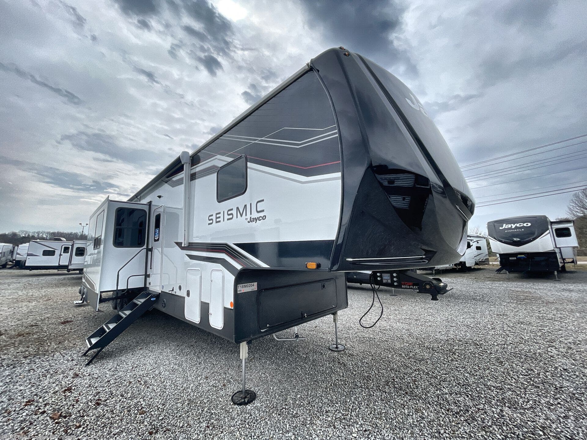 New 2026 Jayco Seismic 399 available in Louisville, Tennessee