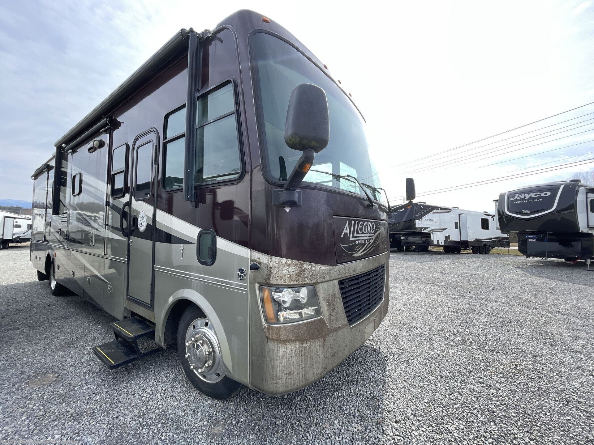 Used 2012 Tiffin Allegro 34TGA available in Louisville, Tennessee