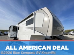 New 2026 Alliance RV Avenue 32RLS available in Louisville, Tennessee