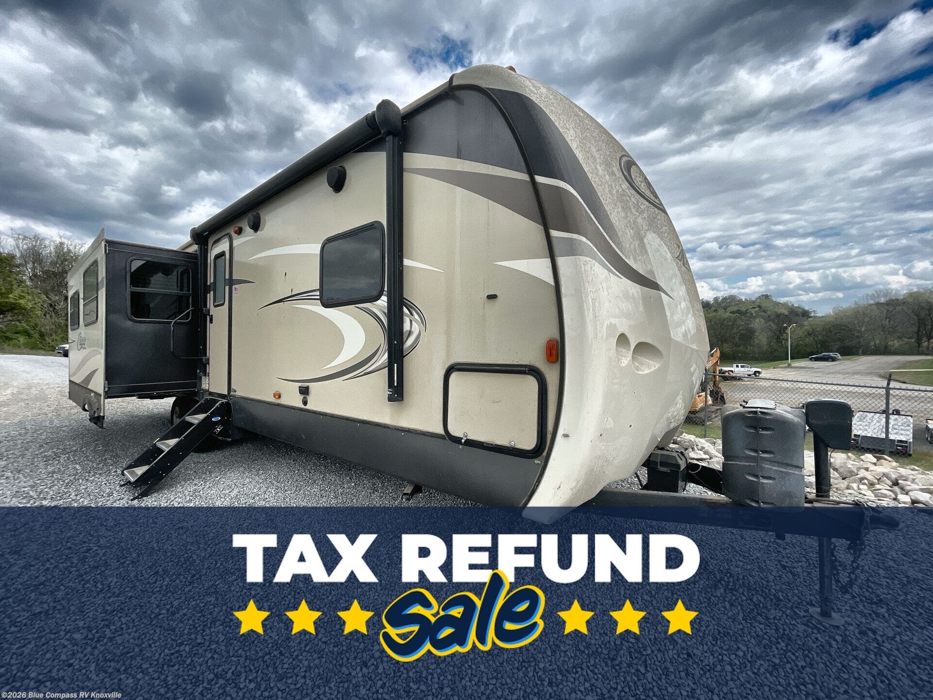 Used 2017 Keystone Cougar X-lite 30RLI available in Louisville, Tennessee