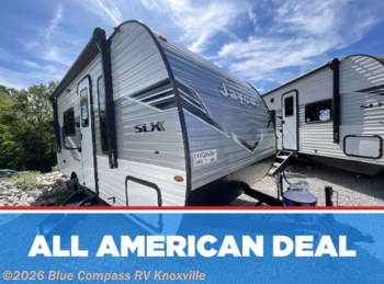 New 2026 Jayco Jay Flight SLX 175FQ available in Louisville, Tennessee