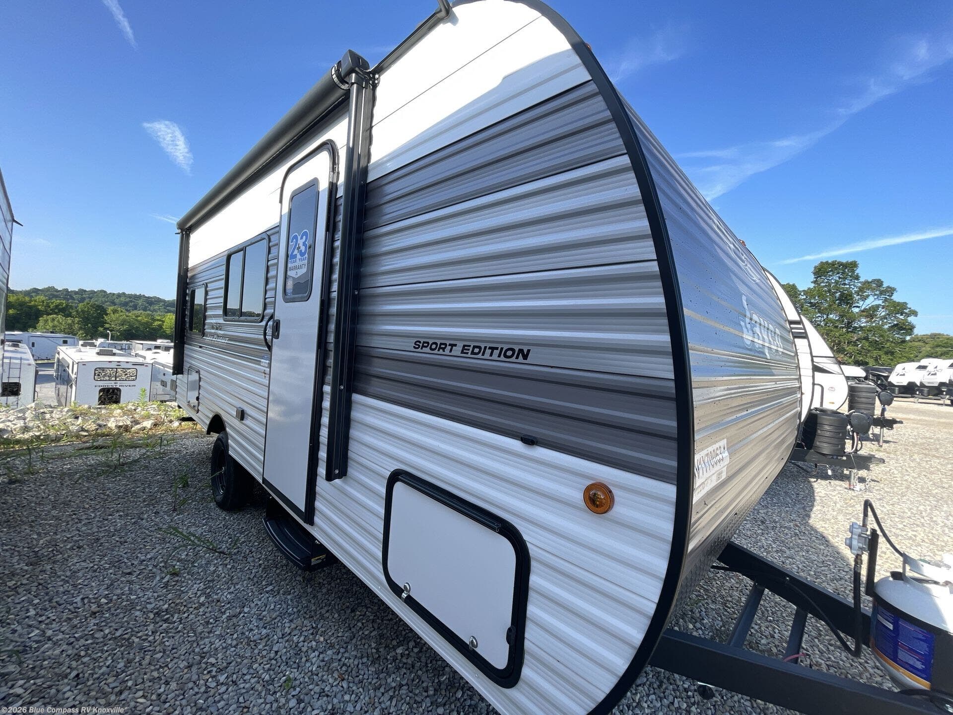 New 2027 Jayco Jay Flight SLX 172DB available in Louisville, Tennessee