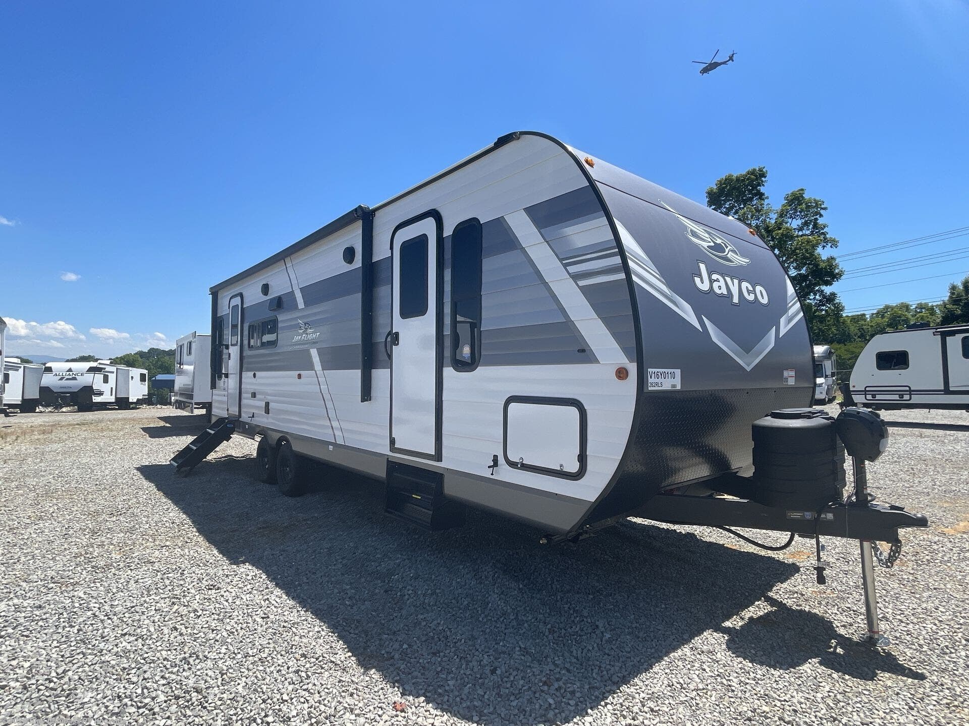 New 2027 Jayco Jay Flight SLX 262RLS available in Louisville, Tennessee
