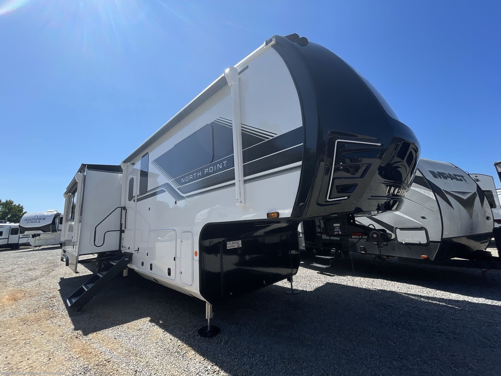 New 2027 Jayco North Point 395DSDB available in Louisville, Tennessee