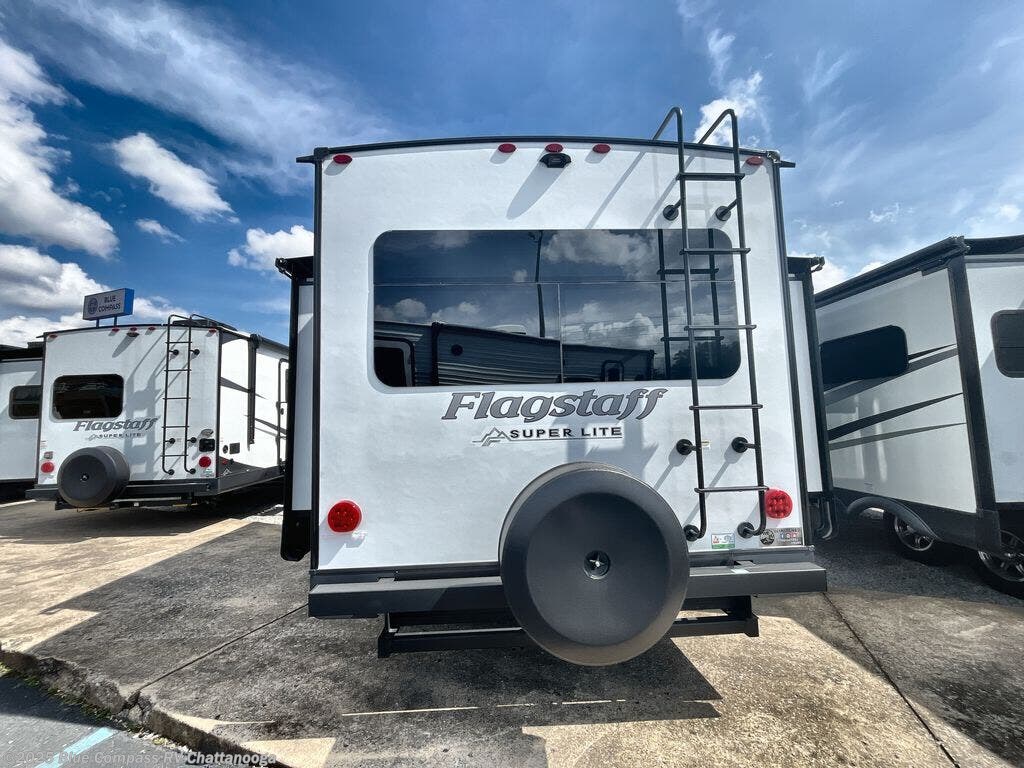 New 2025 Forest River Flagstaff Super Lite 29RLBS available in Ringgold, Georgia