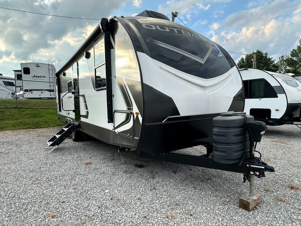 Used 2024 Keystone Outback Ultra Lite 291ubh  Ultra Lite available in Ringgold, Georgia