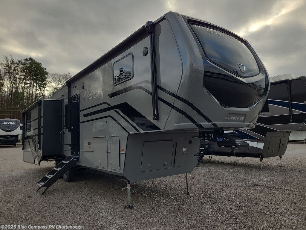 New 2026 Keystone Montana High Country 311RD available in Ringgold, Georgia