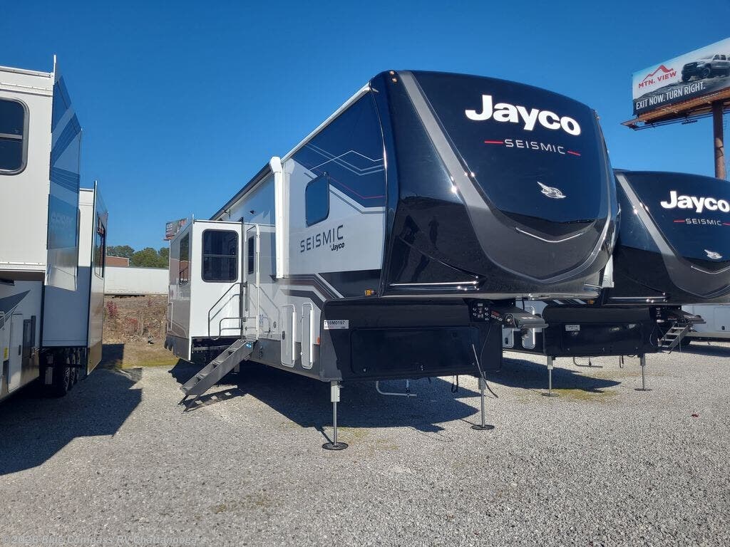 New 2026 Jayco Seismic 399 available in Ringgold, Georgia
