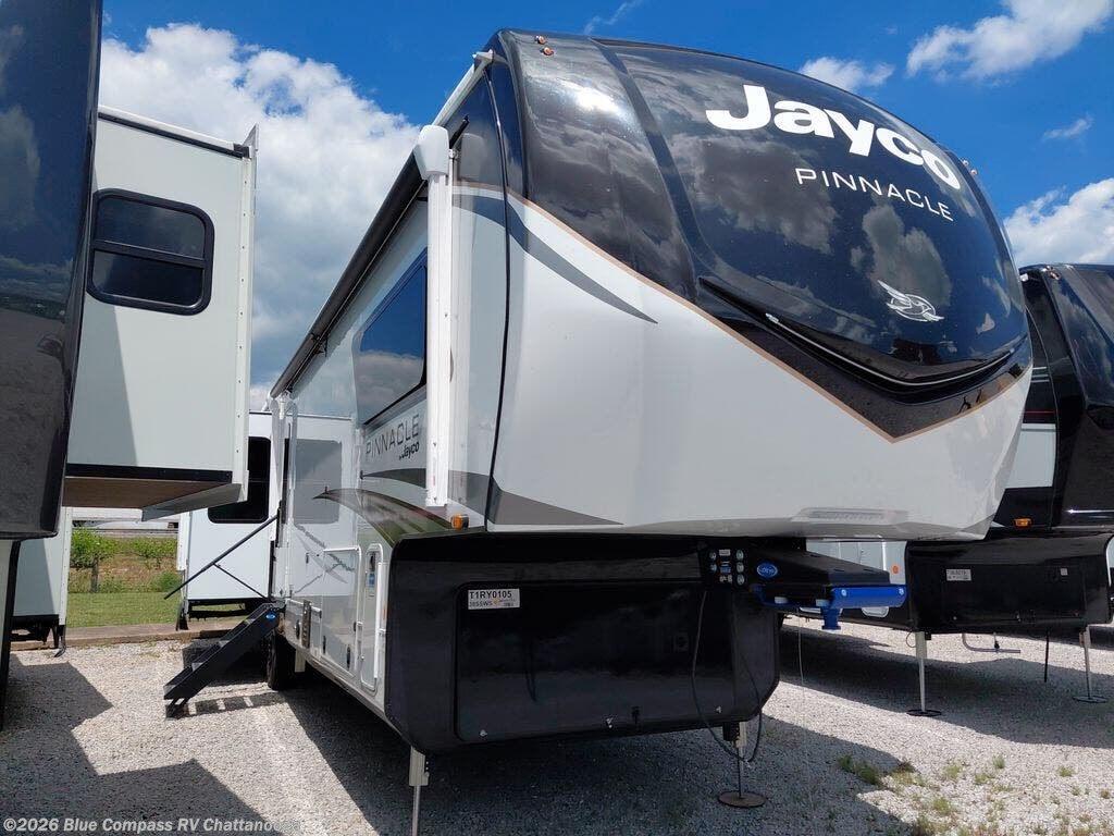 New 2026 Jayco Pinnacle 38SSWS available in Ringgold, Georgia