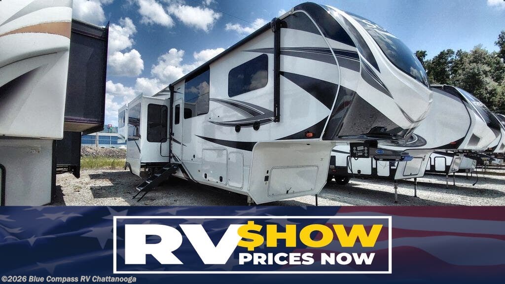 Used 2023 Grand Design Solitude 376RD available in Ringgold, Georgia