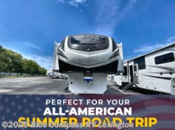 New 2025 Grand Design Solitude 380FL available in Georgetown, Kentucky
