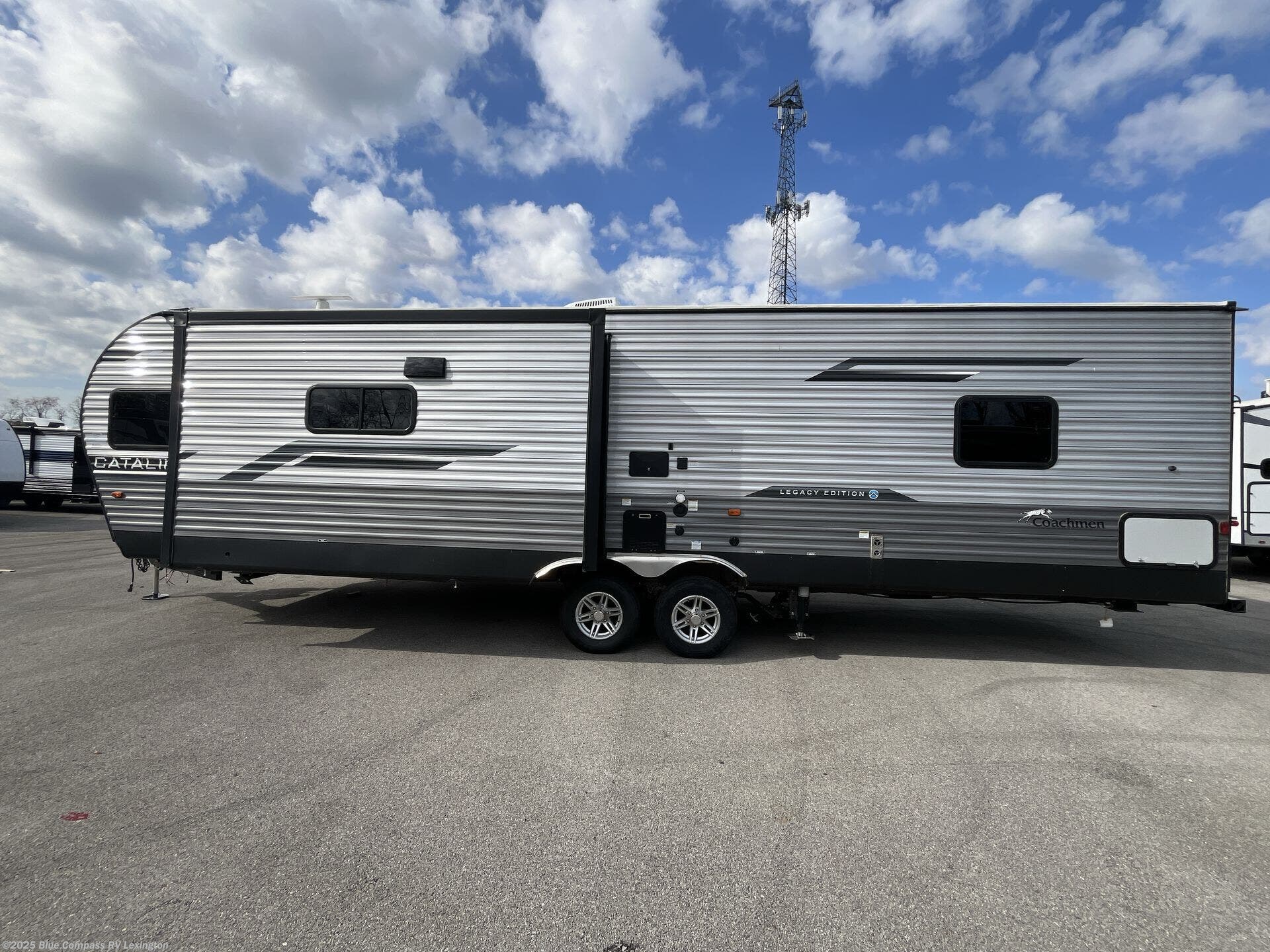 New 2024 Coachmen Catalina Legacy Edition 283FEDS available in Georgetown, Kentucky