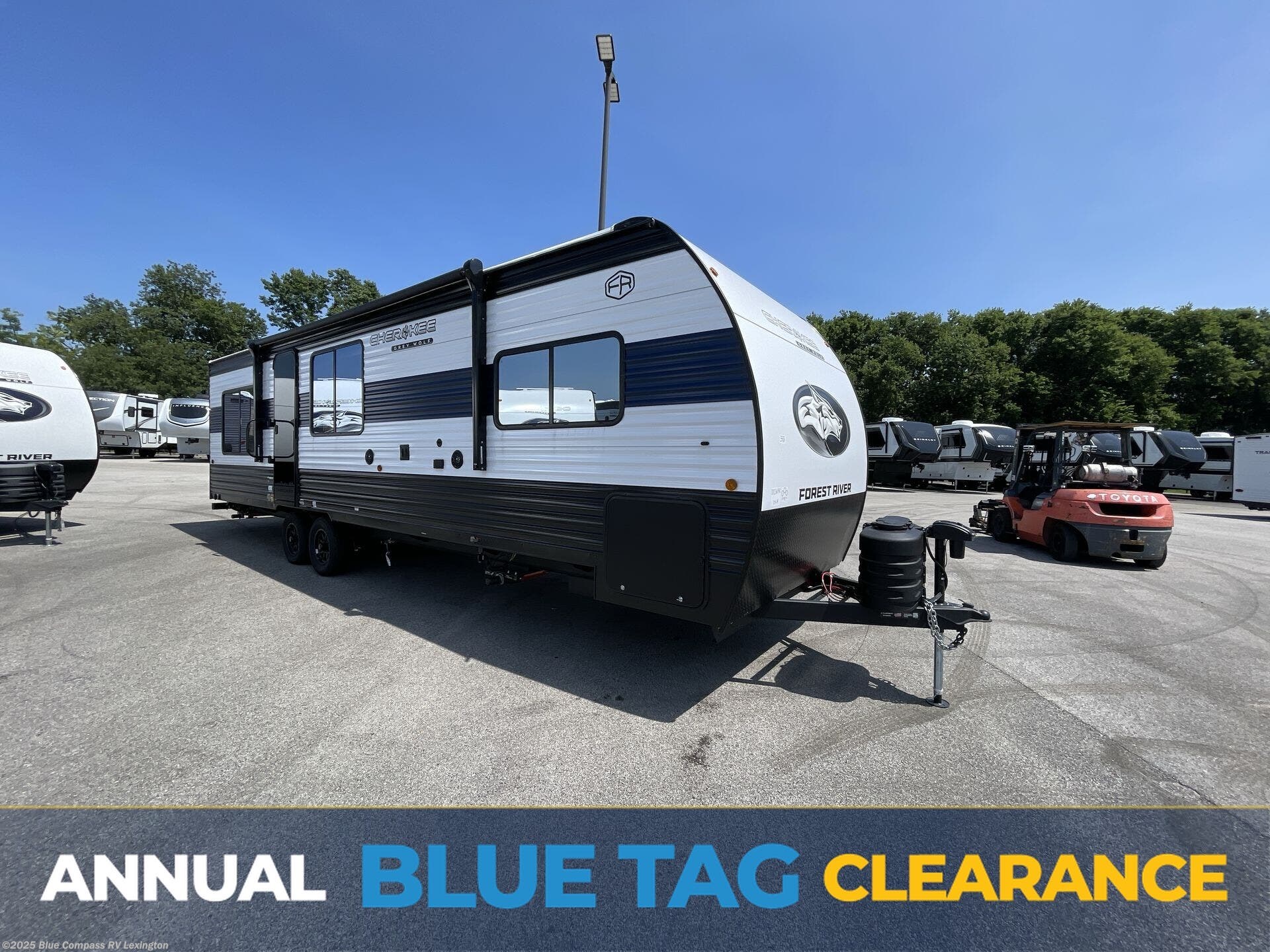 New 2025 Forest River Cherokee Grey Wolf 27LH available in Georgetown, Kentucky