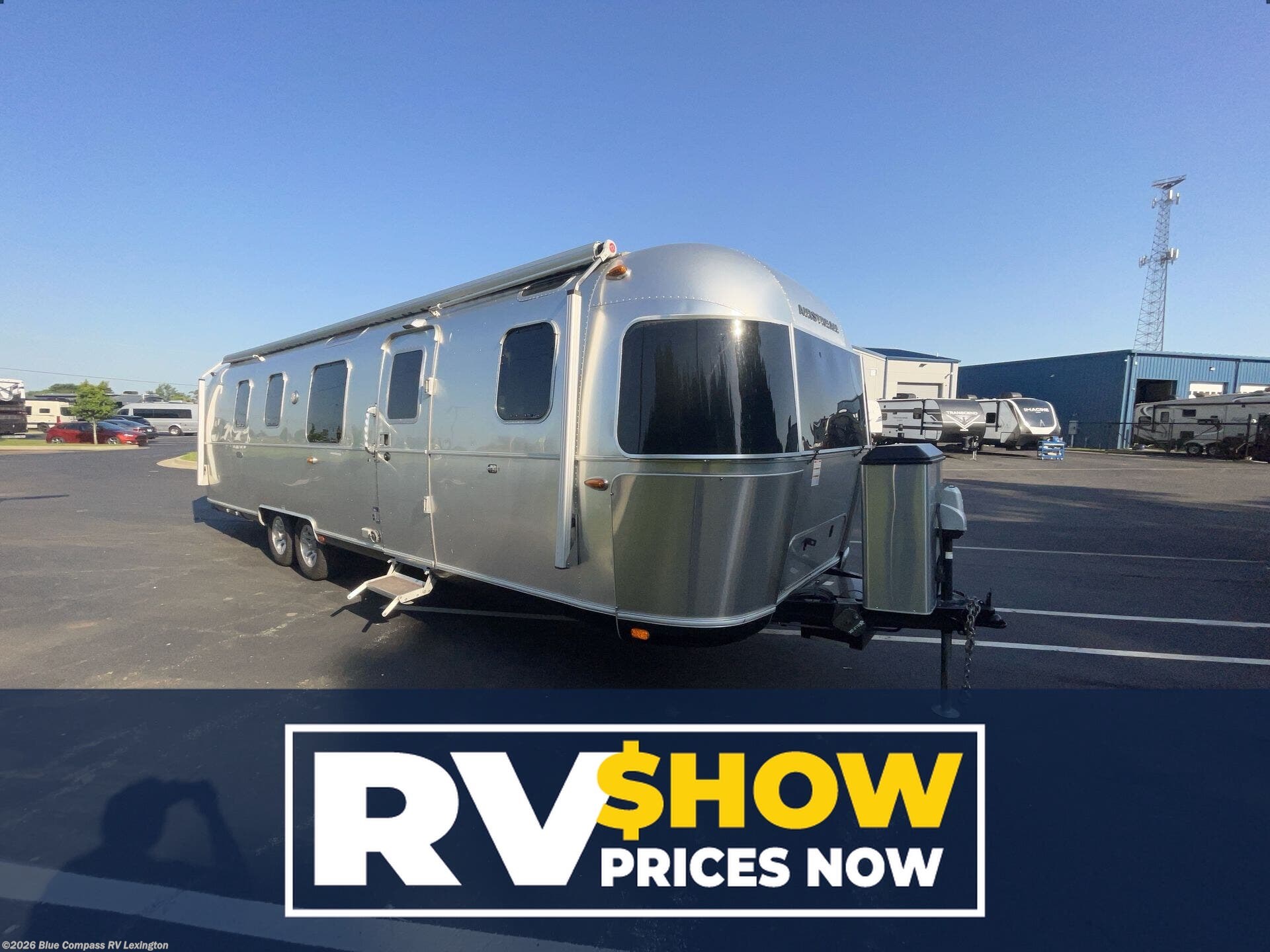 Used 2018 Airstream Classic 33FB available in Georgetown, Kentucky