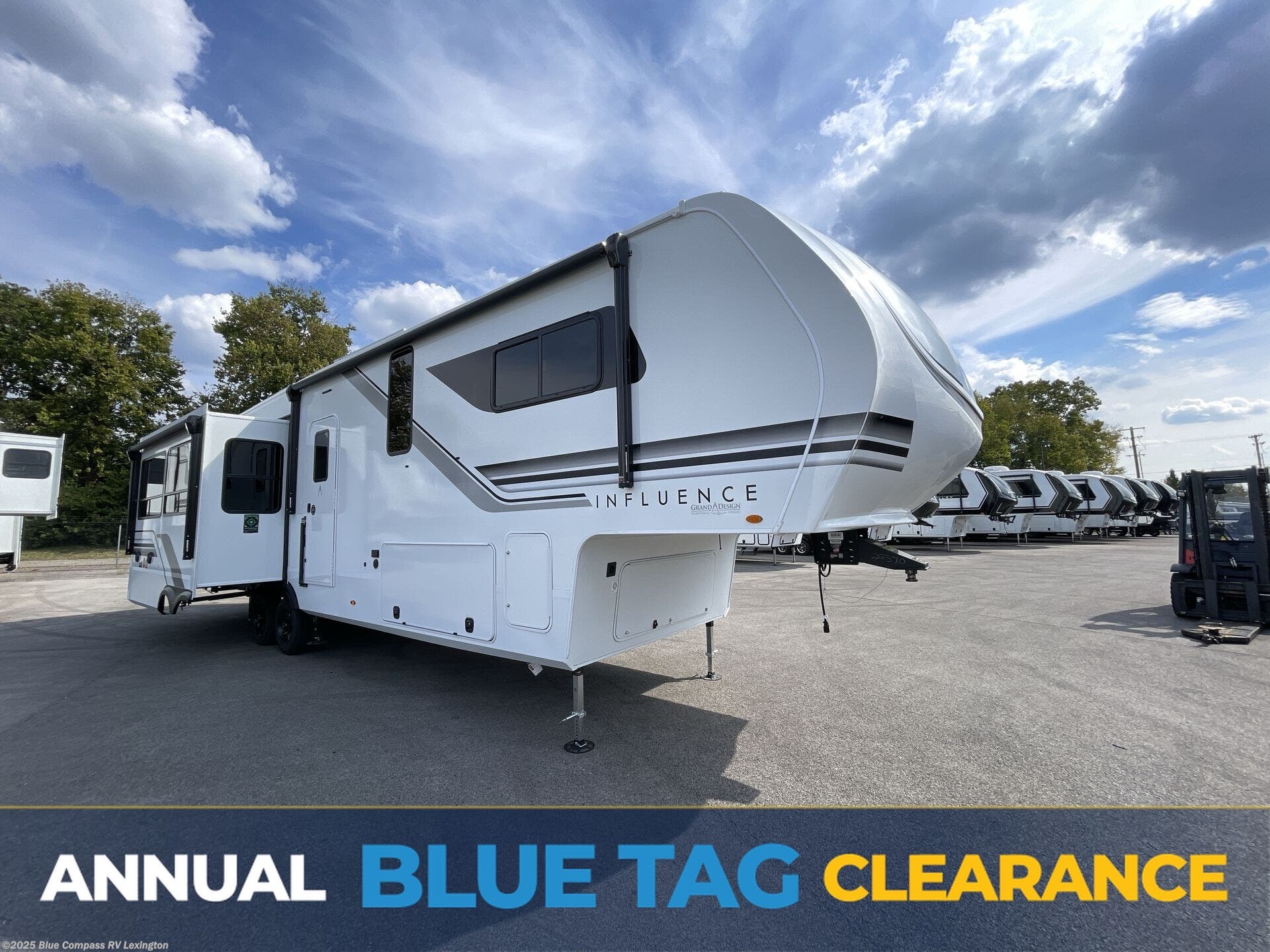 New 2026 Grand Design Influence 3203GK available in Georgetown, Kentucky