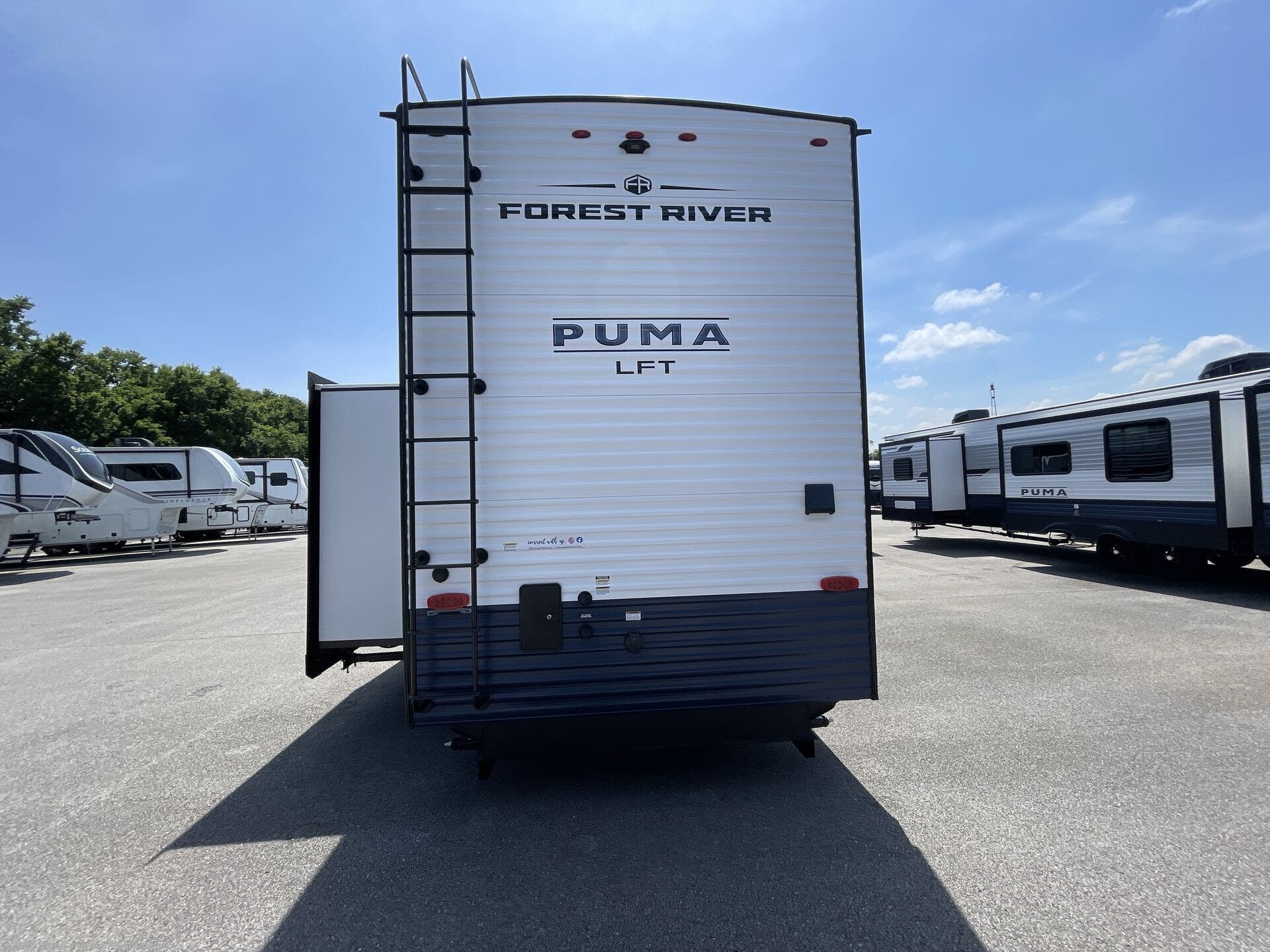 New 2026 Forest River Puma Vista 402LFT available in Georgetown, Kentucky