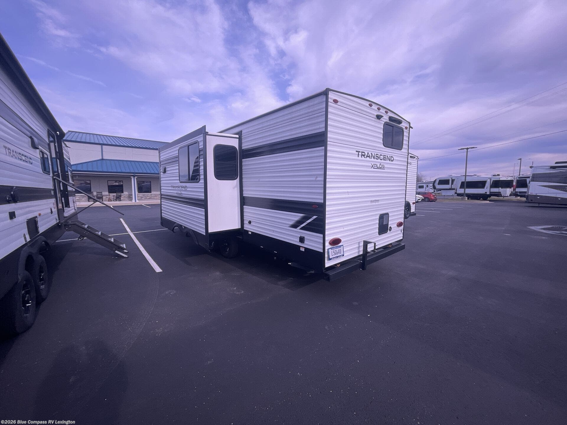 Used 2024 Grand Design Transcend Xplor 26BHX available in Georgetown, Kentucky