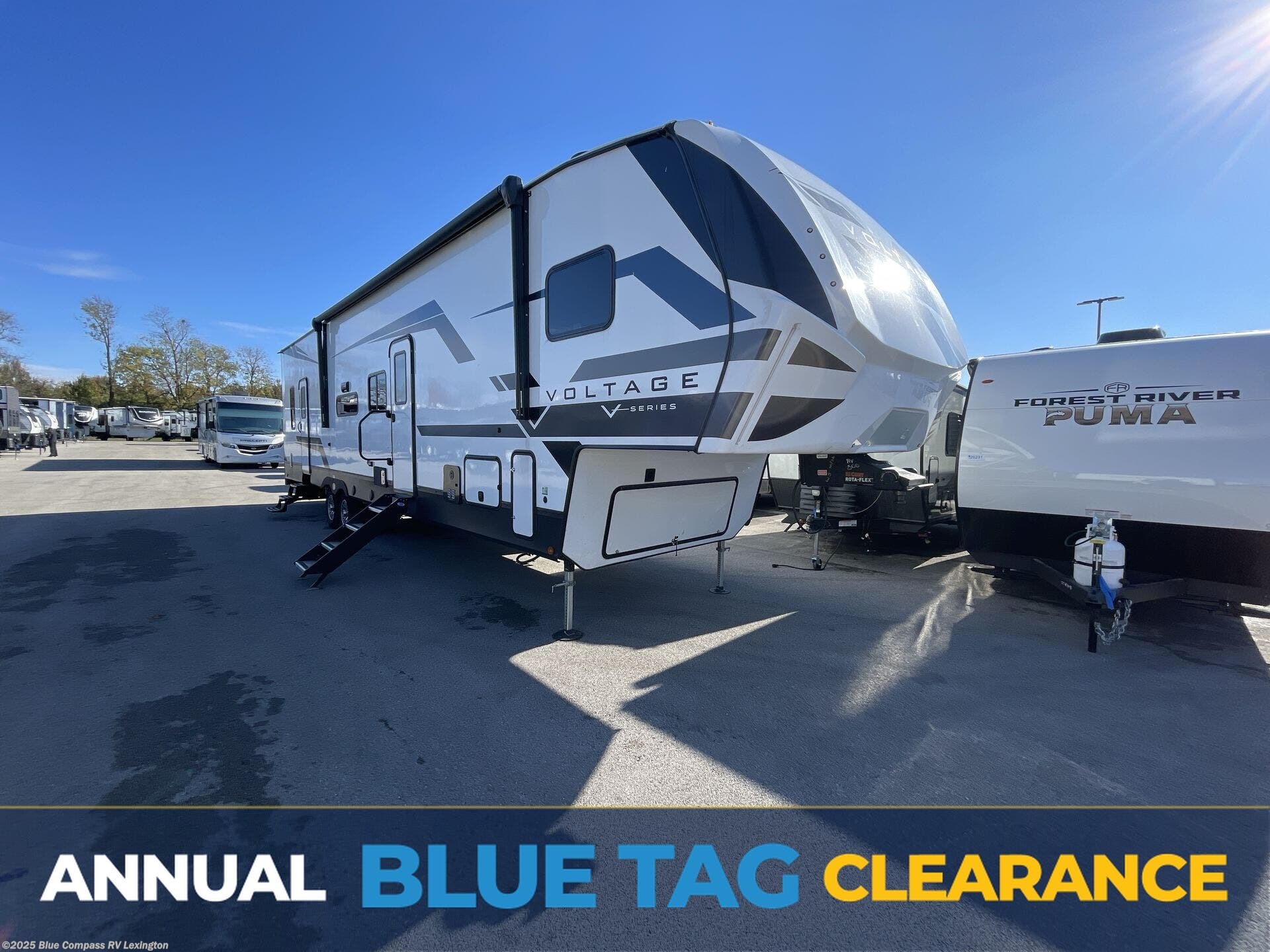 Used 2025 Dutchmen Voltage V-Series 3800 available in Georgetown, Kentucky