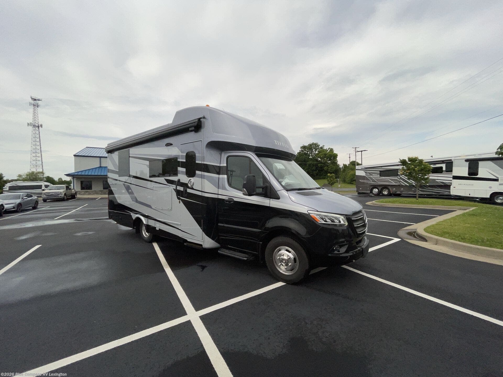 New 2026 Tiffin Wayfarer 25 XPW available in Georgetown, Kentucky