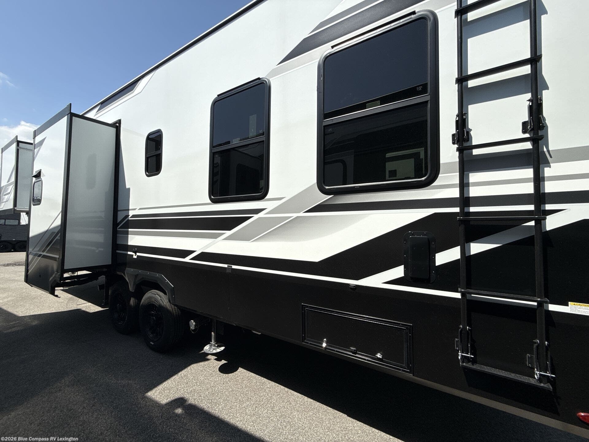 New 2026 Grand Design Momentum G-Class 320G available in Georgetown, Kentucky