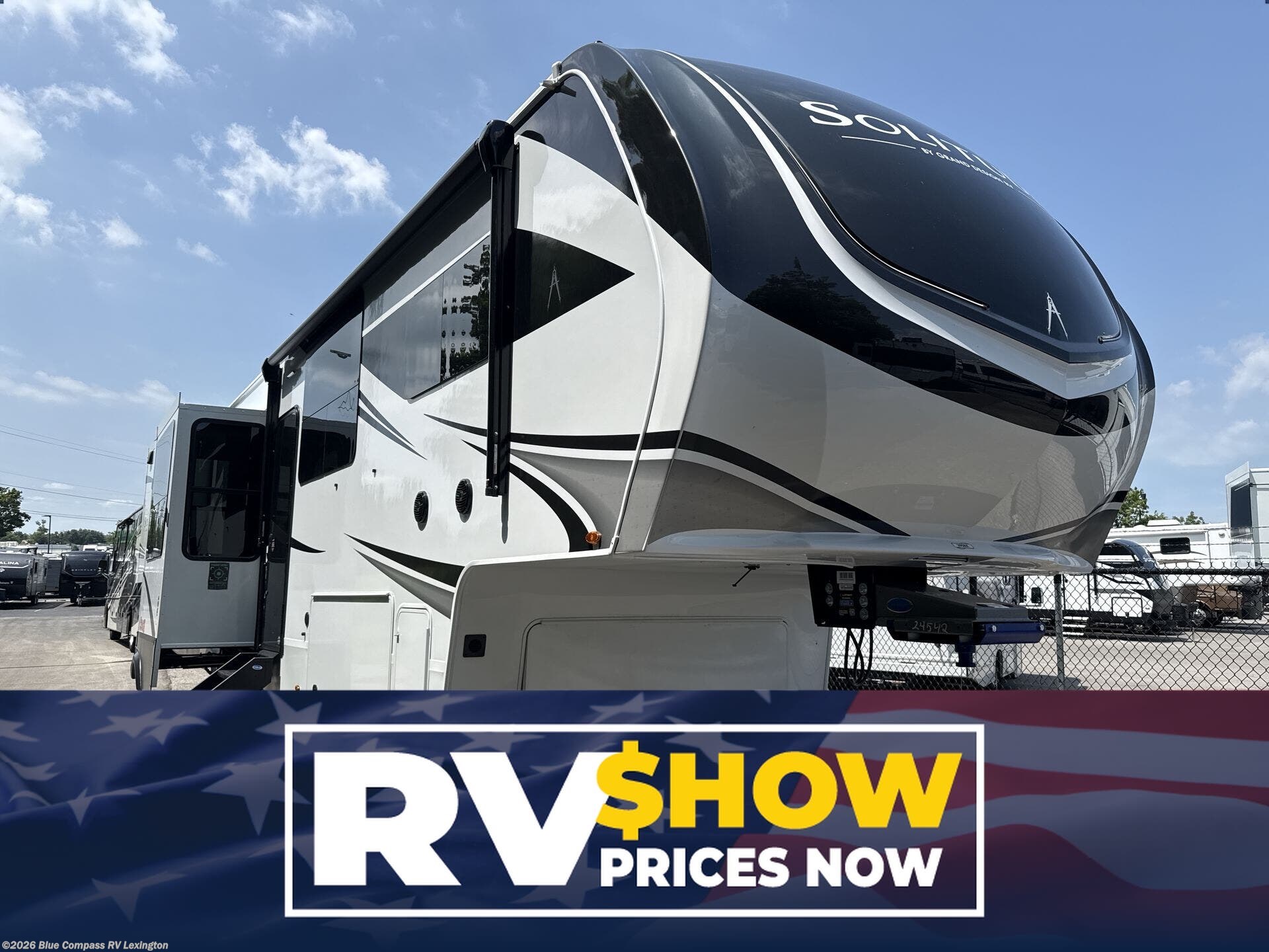 New 2027 Grand Design Solitude 390RK available in Georgetown, Kentucky