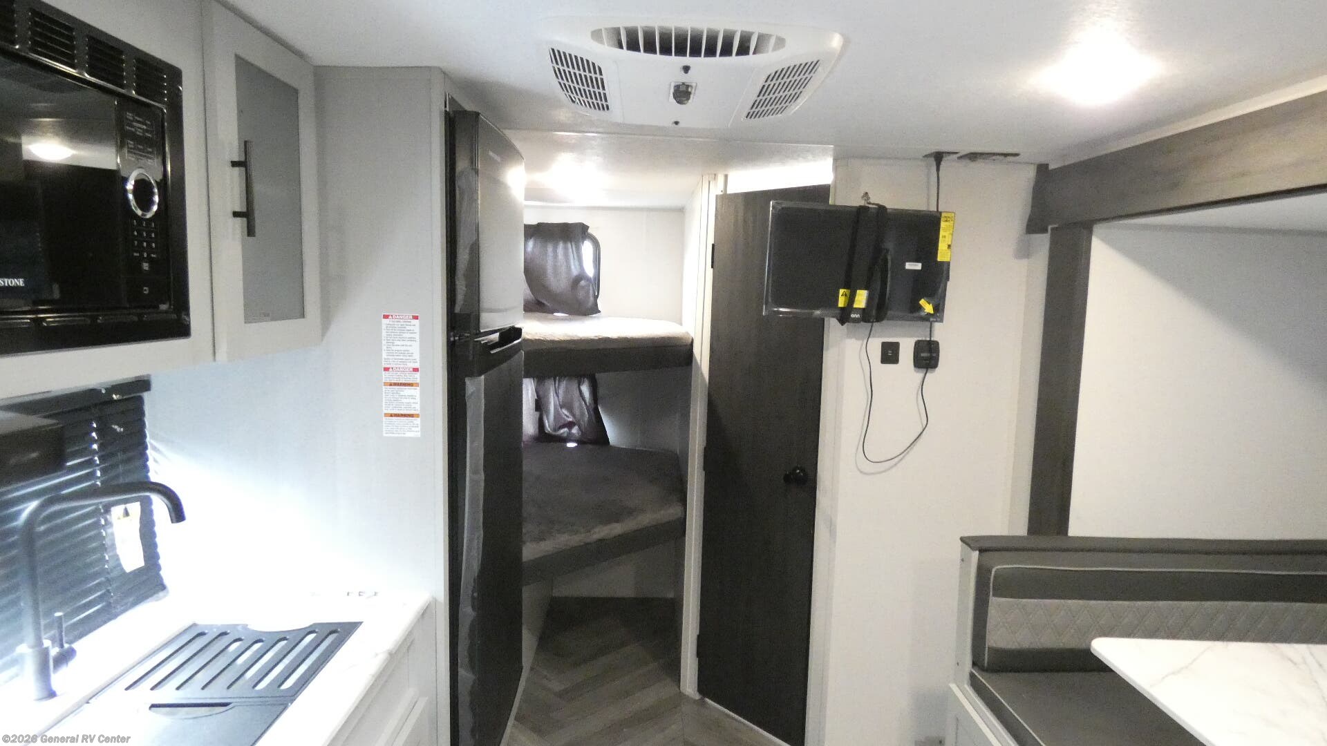 Used 2022 Forest River Salem FSX 178BHSKX available in West Palm Beach, Florida