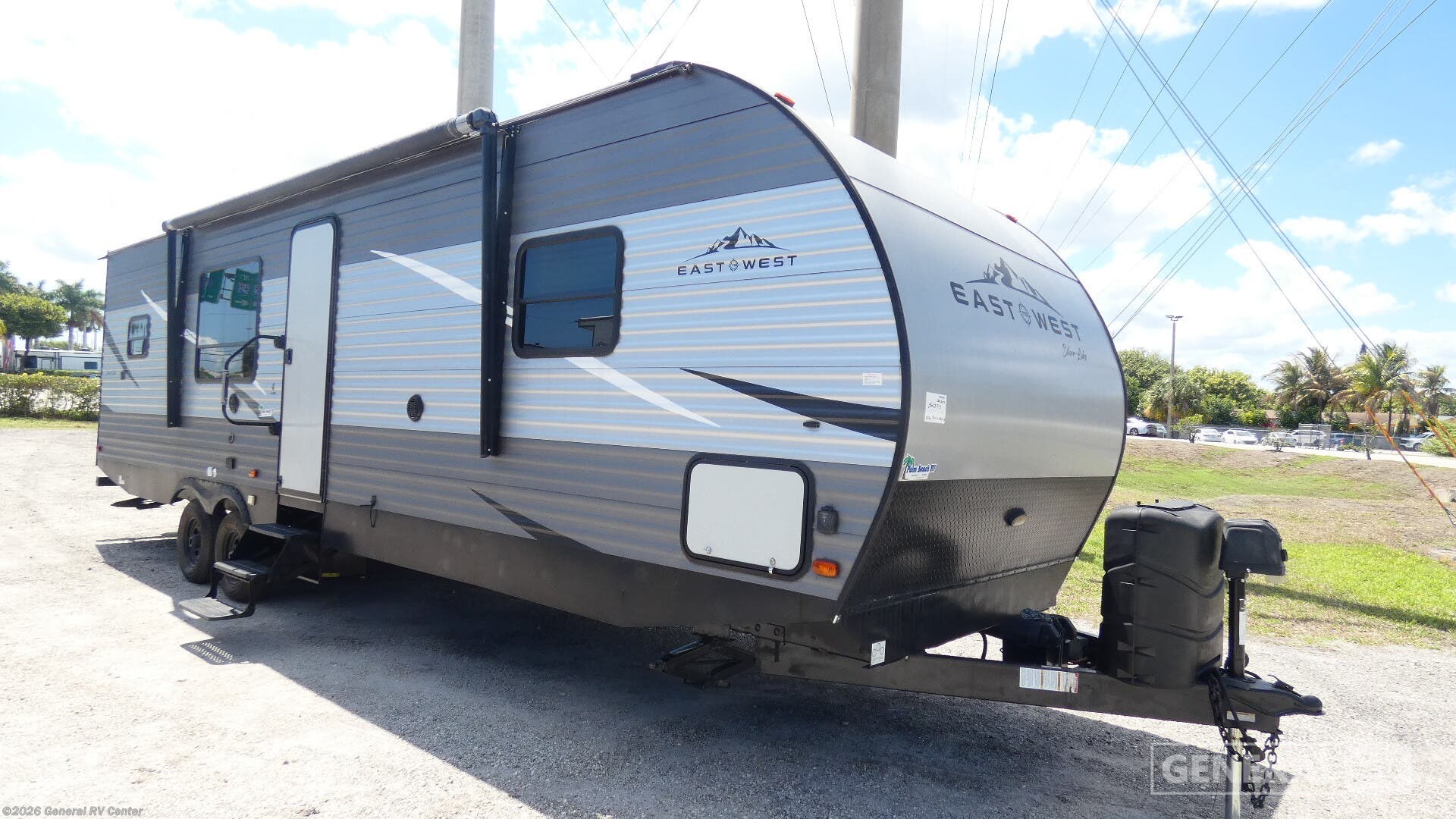 Used 2020 East to West Della Terra 29KRK available in West Palm Beach, Florida