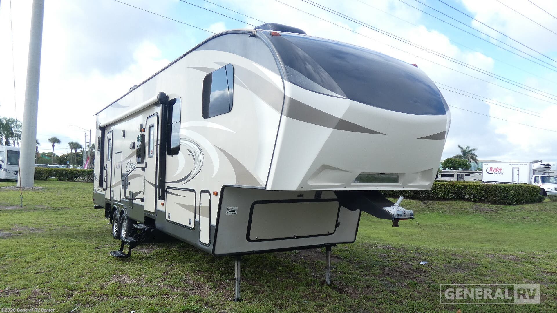 Used 2016 Keystone Cougar 326SRX available in West Palm Beach, Florida