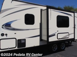 Used 2017 Forest River Flagstaff Micro Lite 21FBRS w/1sld available in Tucson, Arizona