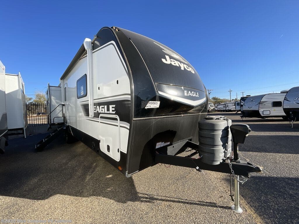 New 2025 Jayco Eagle HT 320MKTS available in Lubbock, Texas