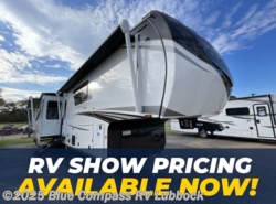 New 2025 Jayco Pinnacle 38FBRK available in Lubbock, Texas