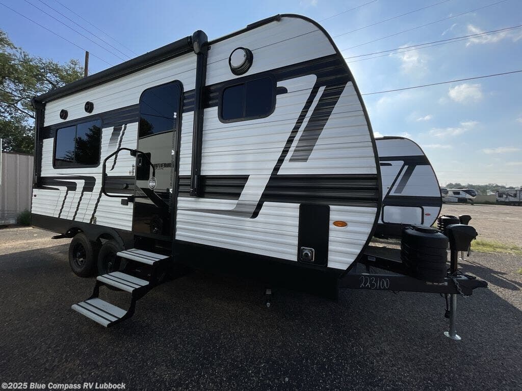 New 2026 Grand Design Momentum MAV 17MAV available in Lubbock, Texas