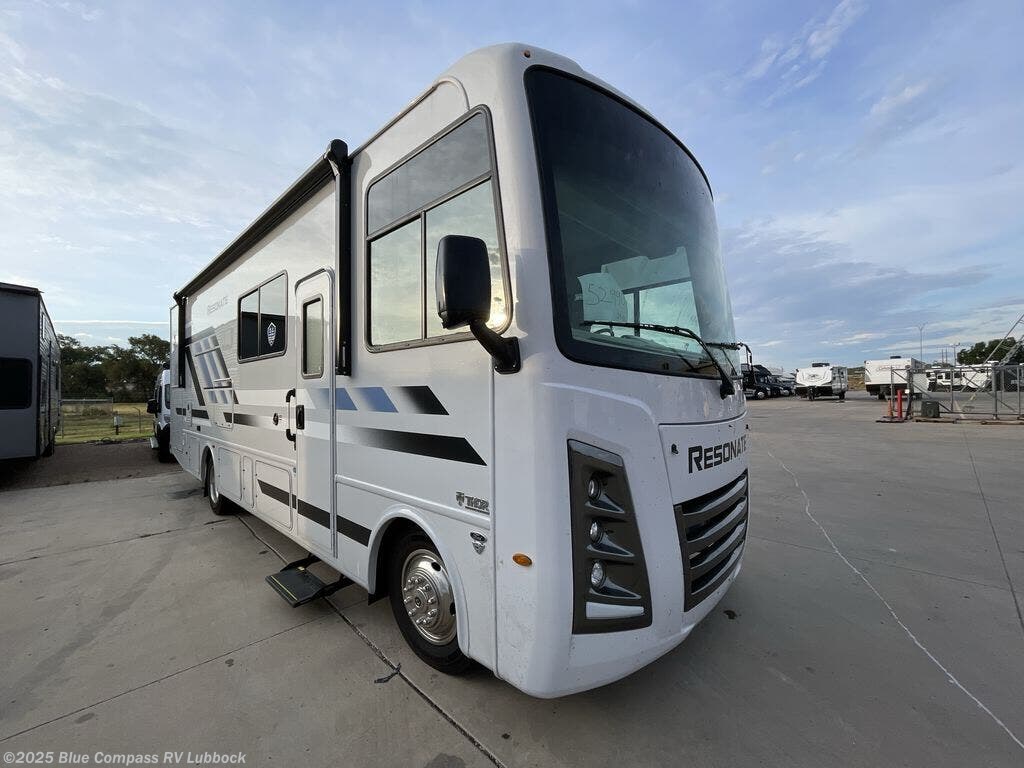 New 2026 Thor Motor Coach Resonate 29D available in Lubbock, Texas