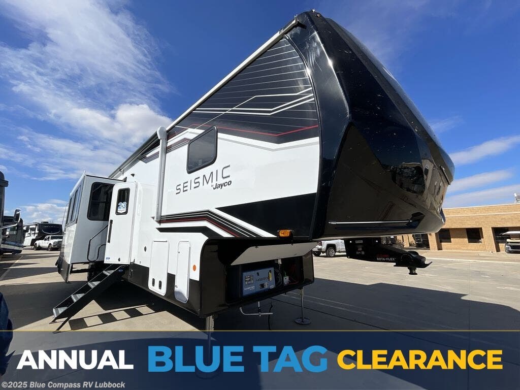 New 2026 Jayco Seismic 395 available in Lubbock, Texas
