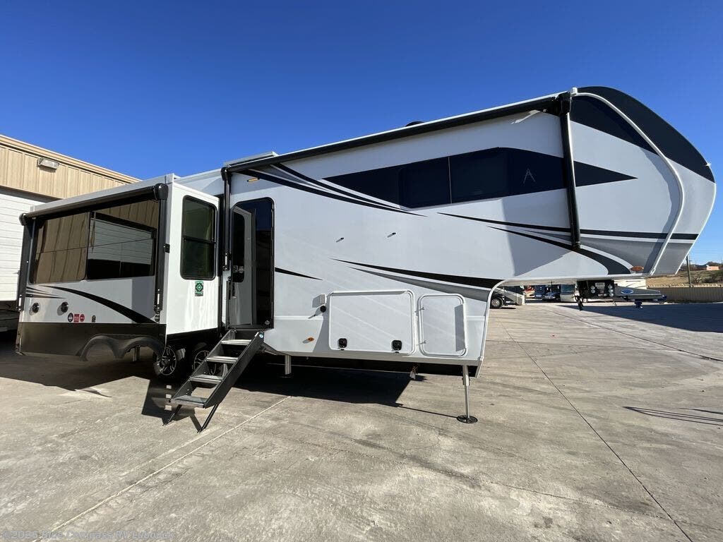 New 2026 Grand Design Solitude 310GK available in Lubbock, Texas