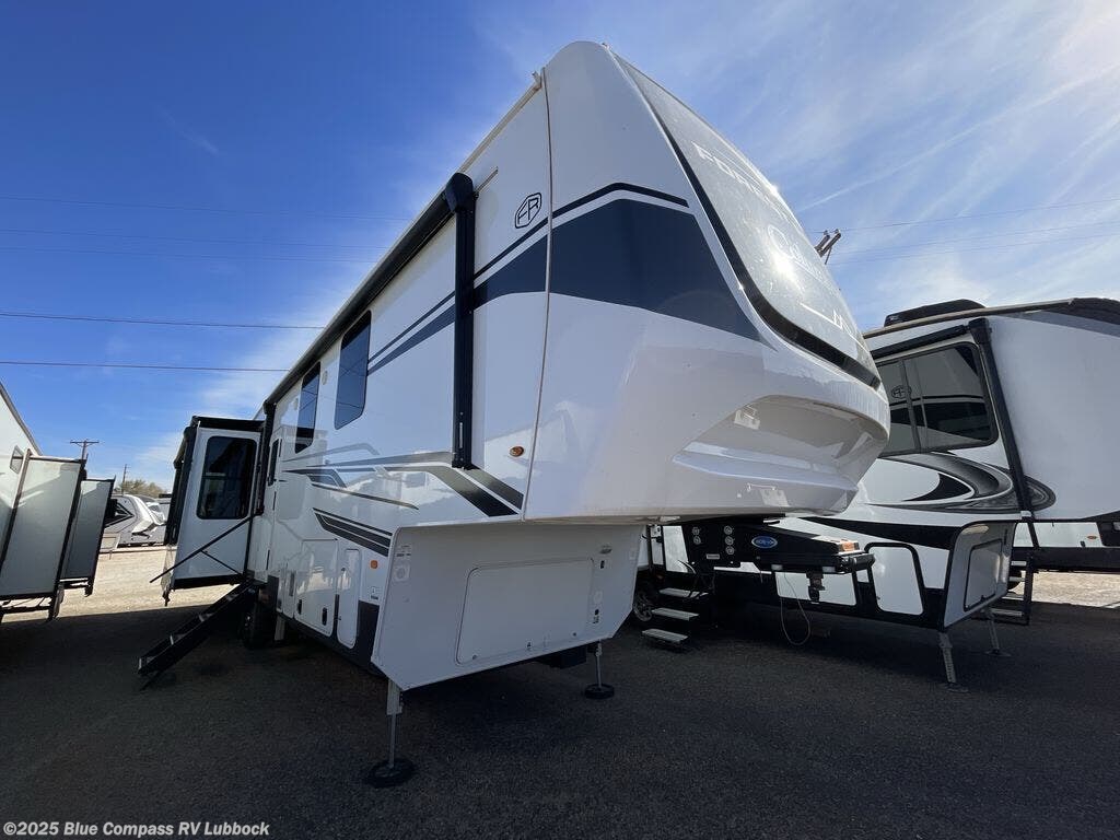 Used 2025 Palomino Columbus 383RLH available in Lubbock, Texas