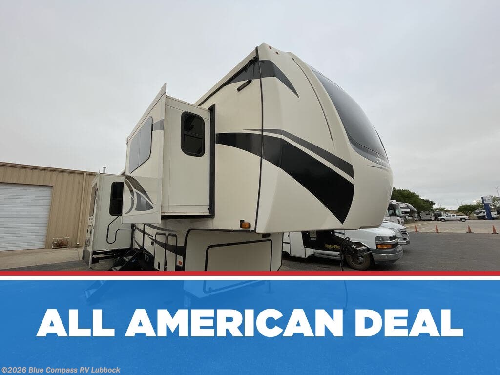 Used 2020 Forest River Cardinal Luxury 370FLX available in Lubbock, Texas