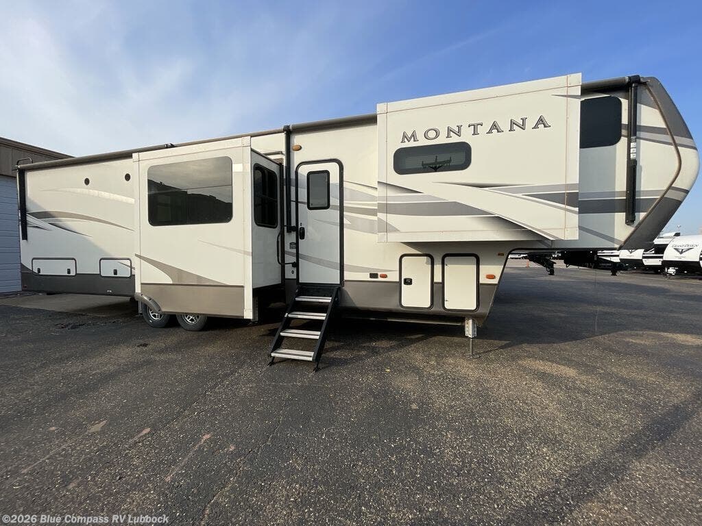 Used 2020 Keystone Montana 3741K available in Lubbock, Texas