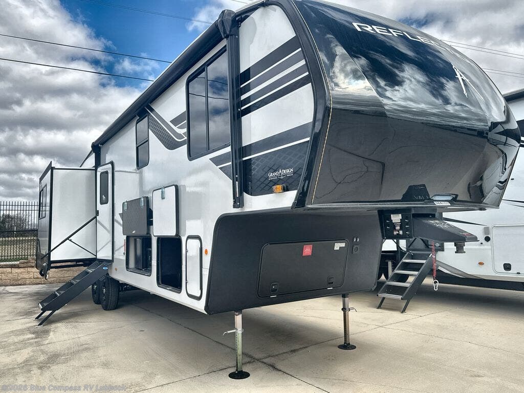 New 2026 Grand Design Reflection 324MBS available in Lubbock, Texas