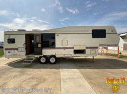 Used 1991 Nu-Wa HitchHiker Champagne 33RK available in Pontiac, Illinois
