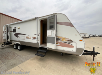 Used 2018 CrossRoads Sunset Trail Grand Reserve SS33SI available in Pontiac, Illinois