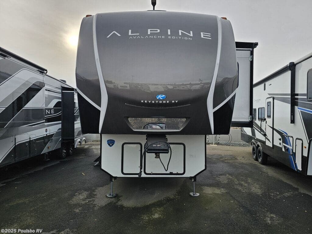New 2025 Keystone Alpine Avalanche Edition 321RL available in Kent, Washington
