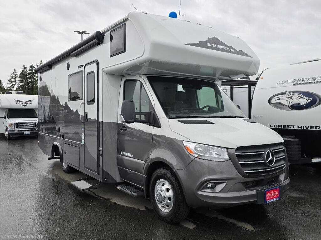 Used 2025 Dynamax Corp Isata 3 Series Isata 3 Series available in Kent, Washington