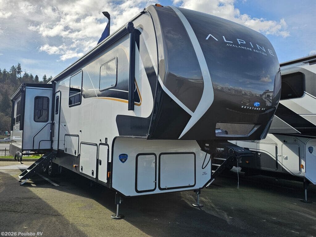 New 2025 Keystone Alpine Avalanche Edition Alpine Avalanche Edition available in Kent, Washington