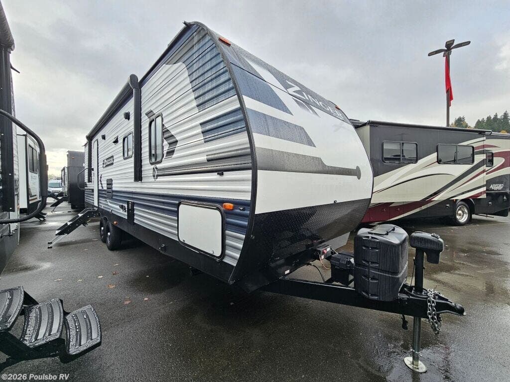 Used 2021 CrossRoads Zinger 280RB available in Sumner, Washington
