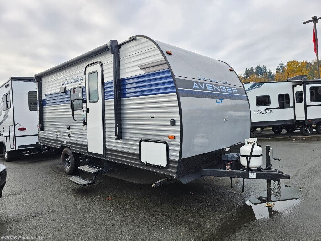 Used 2023 Prime Time Avenger Avenger available in Sumner, Washington