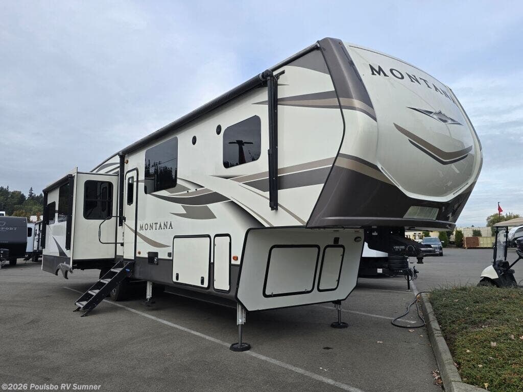 Used 2020 Keystone Montana Montana available in Sumner, Washington