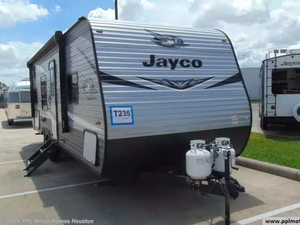 2020 Jayco Jay Flight SLX 264BH available in Houston, TX