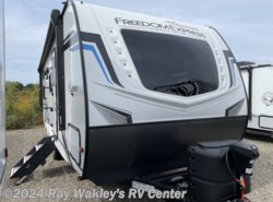  New 2022 Coachmen Freedom Express 257BHS available in North East, Pennsylvania